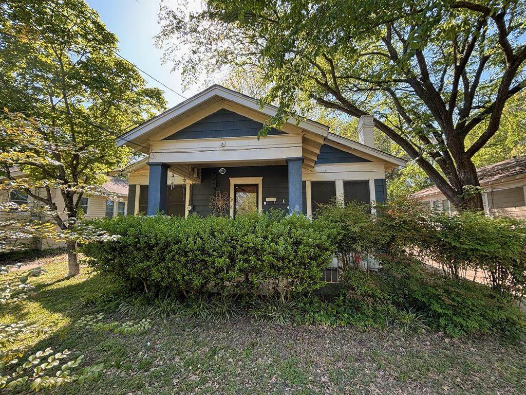 144 21st Street - Photo 1