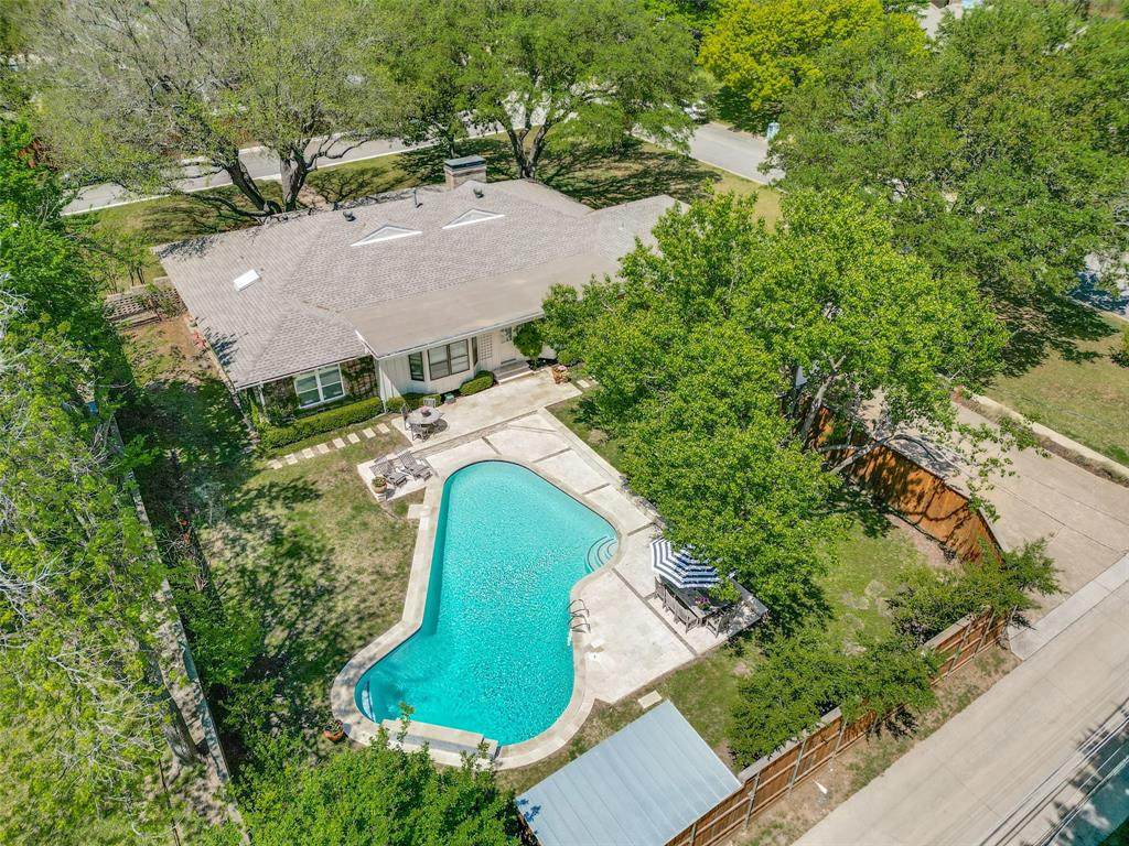 13852 Sprucewood Drive - Photo 1