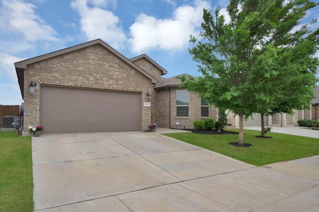 721 Cromane Road - Photo 1