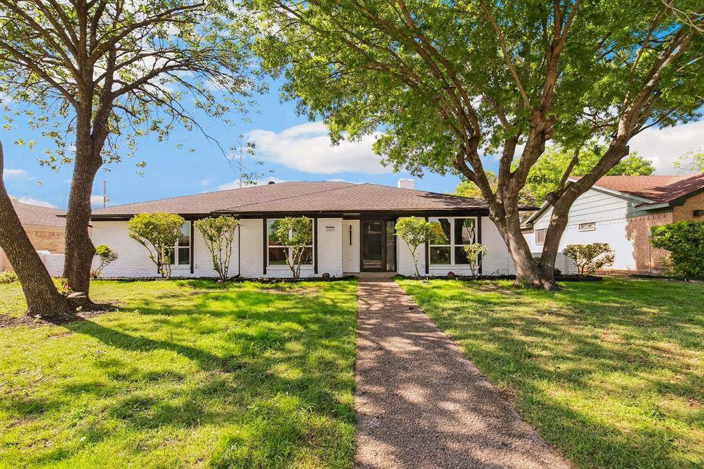 1618 University Drive - Photo 1