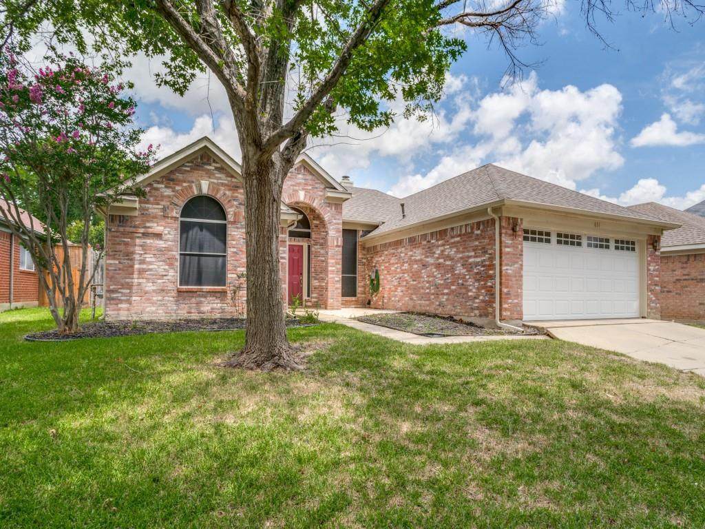 631 Engleside Drive - Photo 1