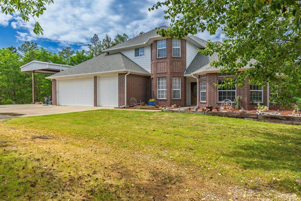 399 County Road 4101 - Photo 1