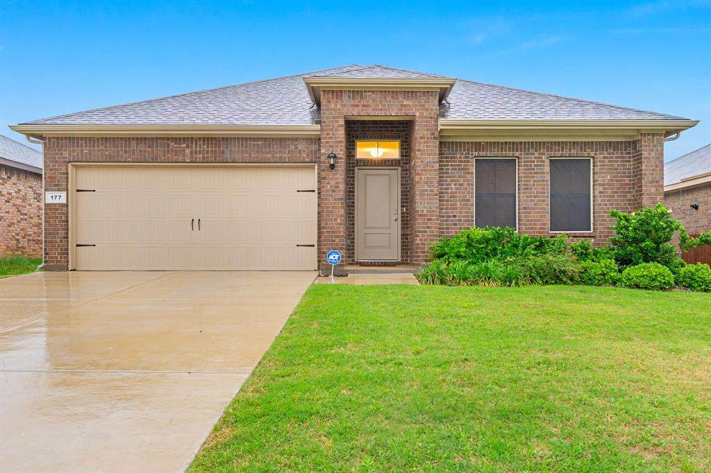 177 Driftoak Drive - Photo 1