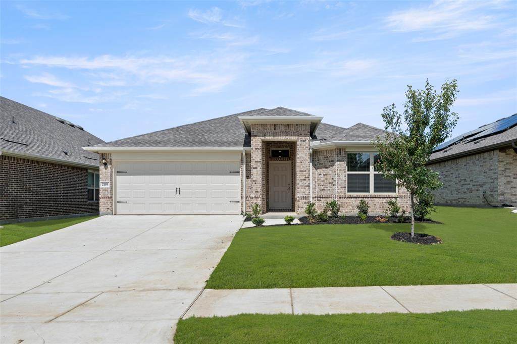 2109 Hickory Lane - Photo 1