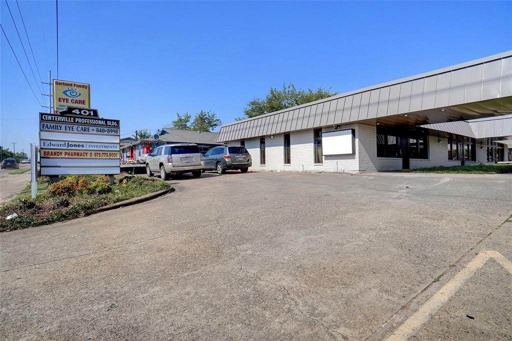 401 Centerville Road - Photo 1