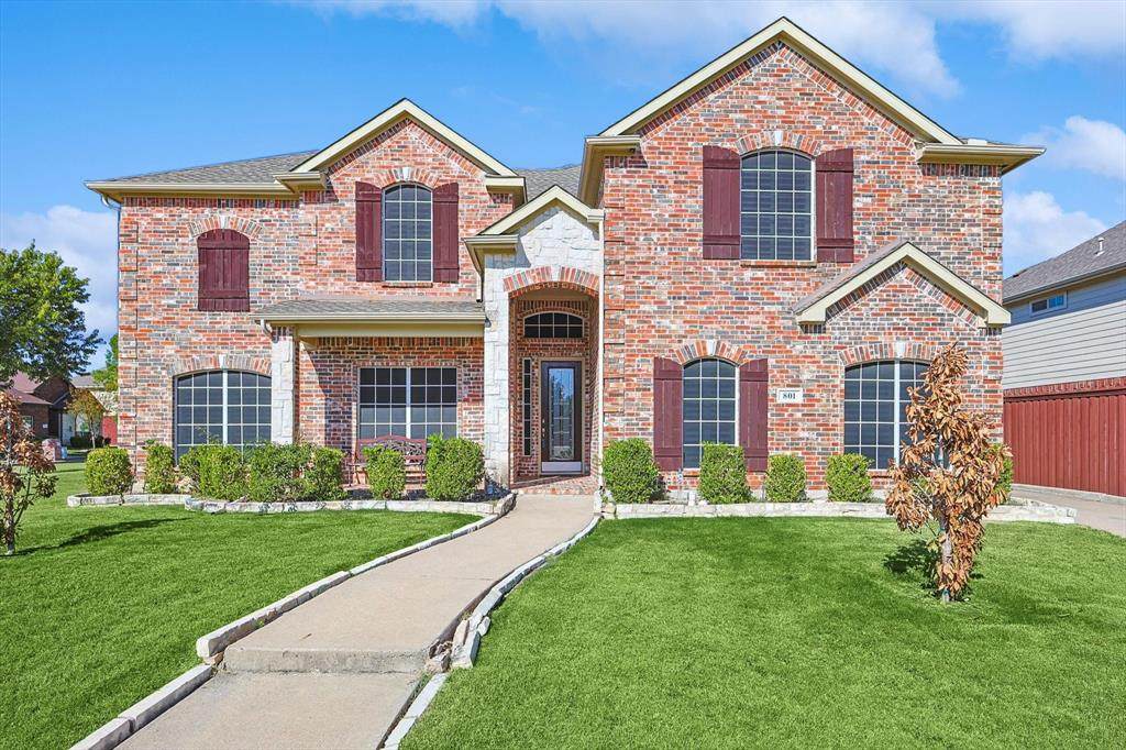 801 Hunters Glen - Photo 1