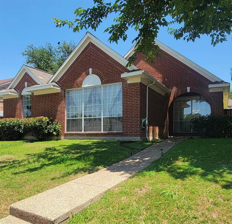 7310 Park Highland Place - Photo 1