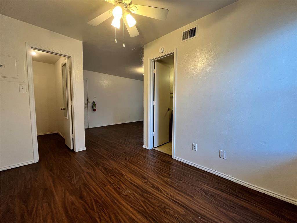 2526 Prairie Street - Photo 1