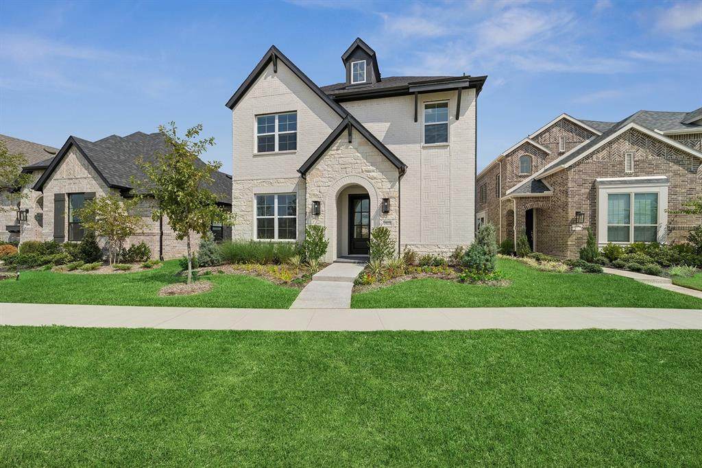 1913 Wynne Drive - Photo 1