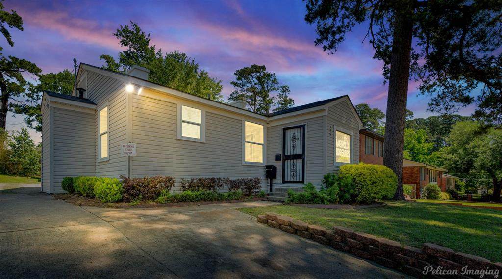 726 Edgemont Street - Photo 1