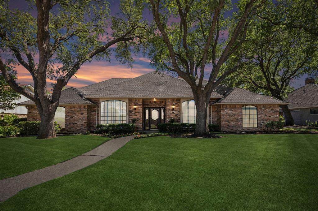4406 Cobblers Lane - Photo 1