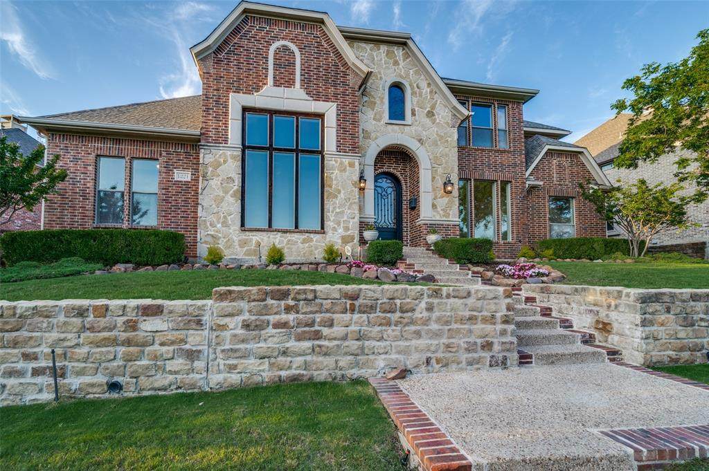 1221 Dame Susan Lane - Photo 1