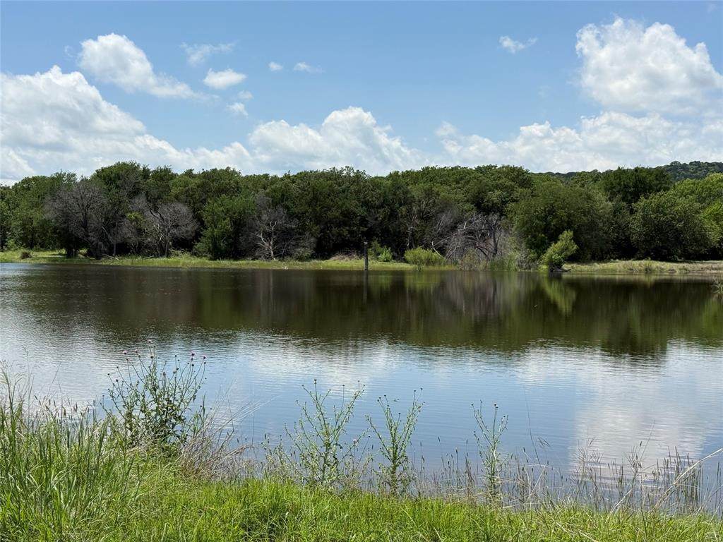 5120 Glen Rose Highway - Photo 1