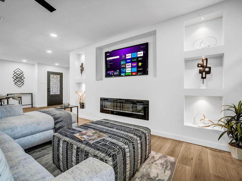 2371 Chart Drive - Photo 1