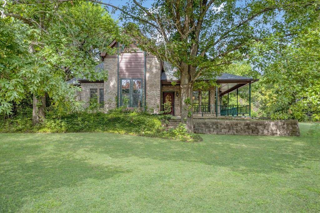 4291 County Road 862 - Photo 1