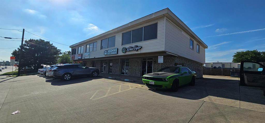 4209 Broadway Avenue - Photo 1