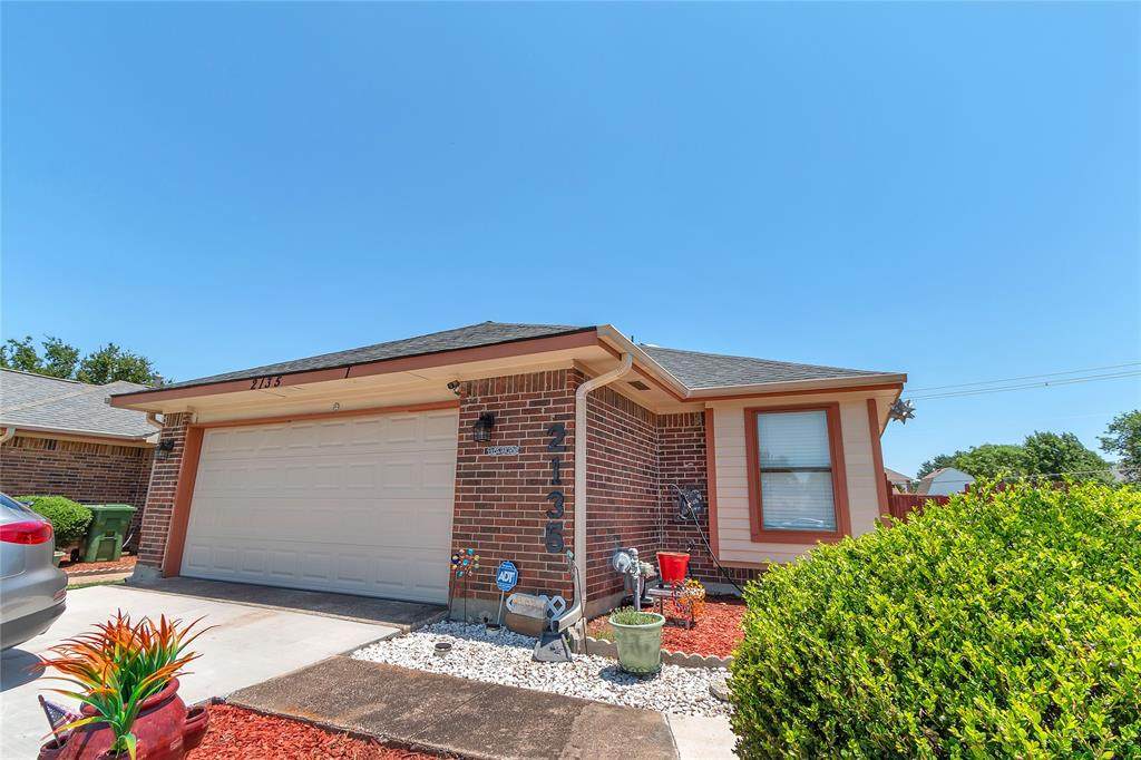 2135 Rose Cliff Lane - Photo 1