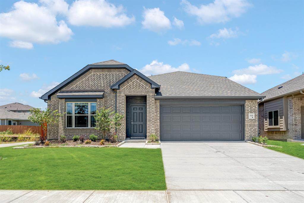 3215 Blossom Trail - Photo 1