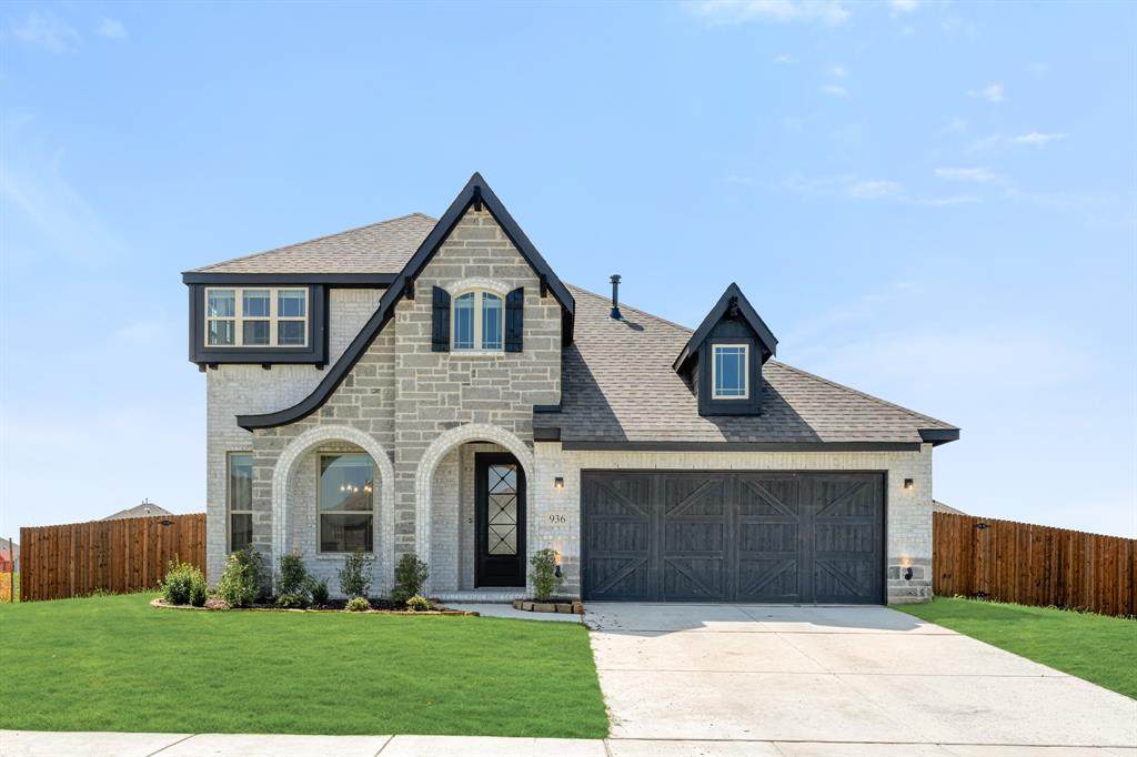 936 Homestead Drive - Photo 1