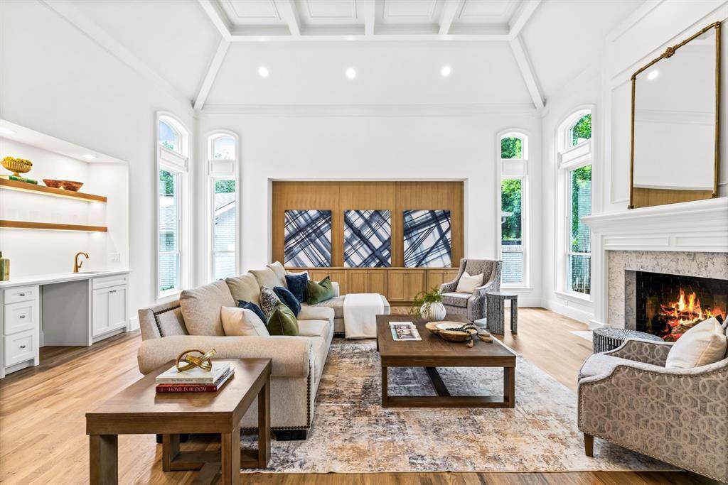 7 Royal Terrace Court - Photo 1