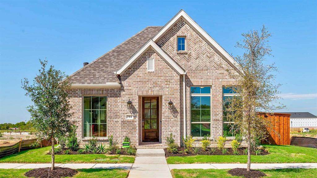 704 Garrett Parkway - Photo 1