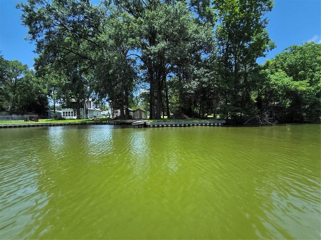 180 Arrowhead Way - Photo 1