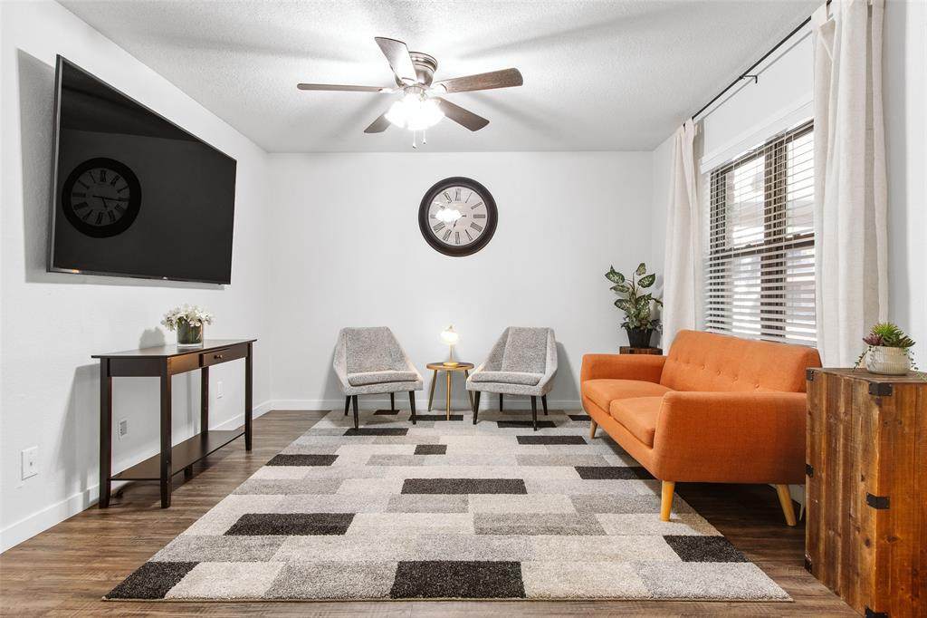 1421 12th Street - Photo 1