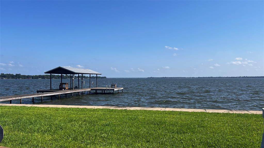 161 Palisade Drive - Photo 1