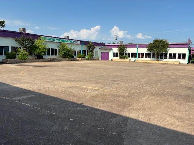 616 Hiett Avenue - Photo 1