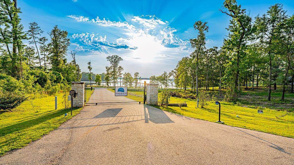 Lot 5 Private Road 52605 - Photo 1