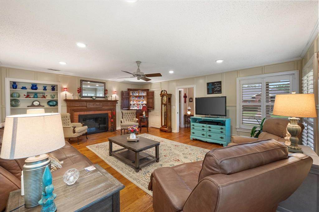 1121 3rd Avenue - Photo 1