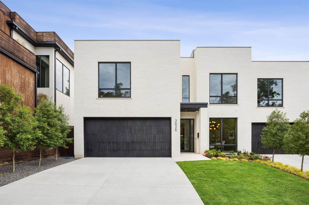 3626 Edgewater Street - Photo 1
