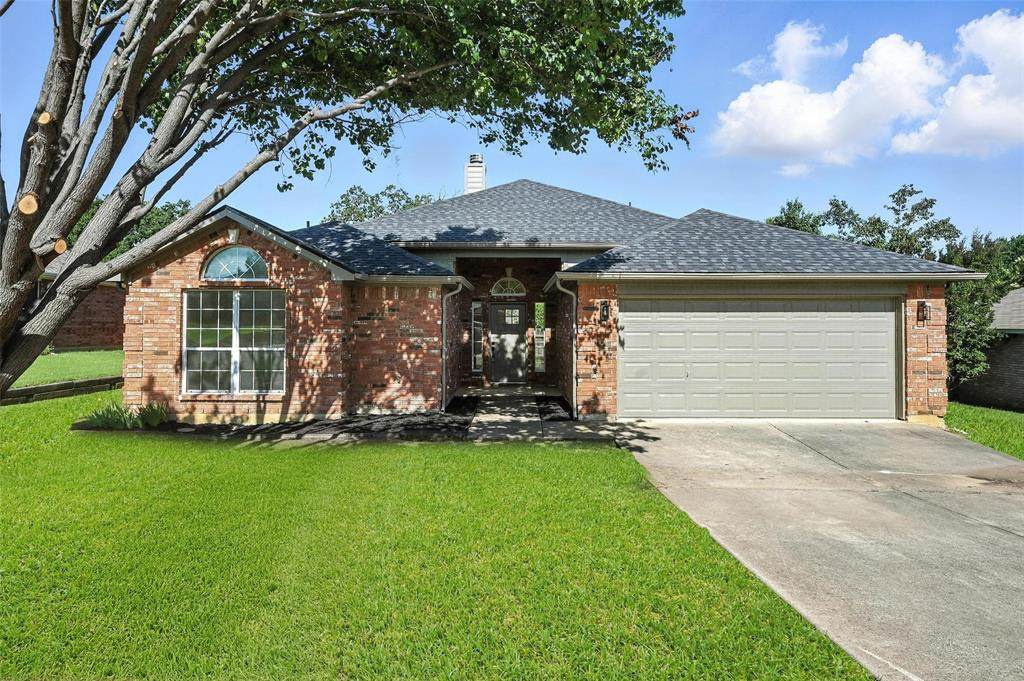 713 Madeline Court - Photo 1