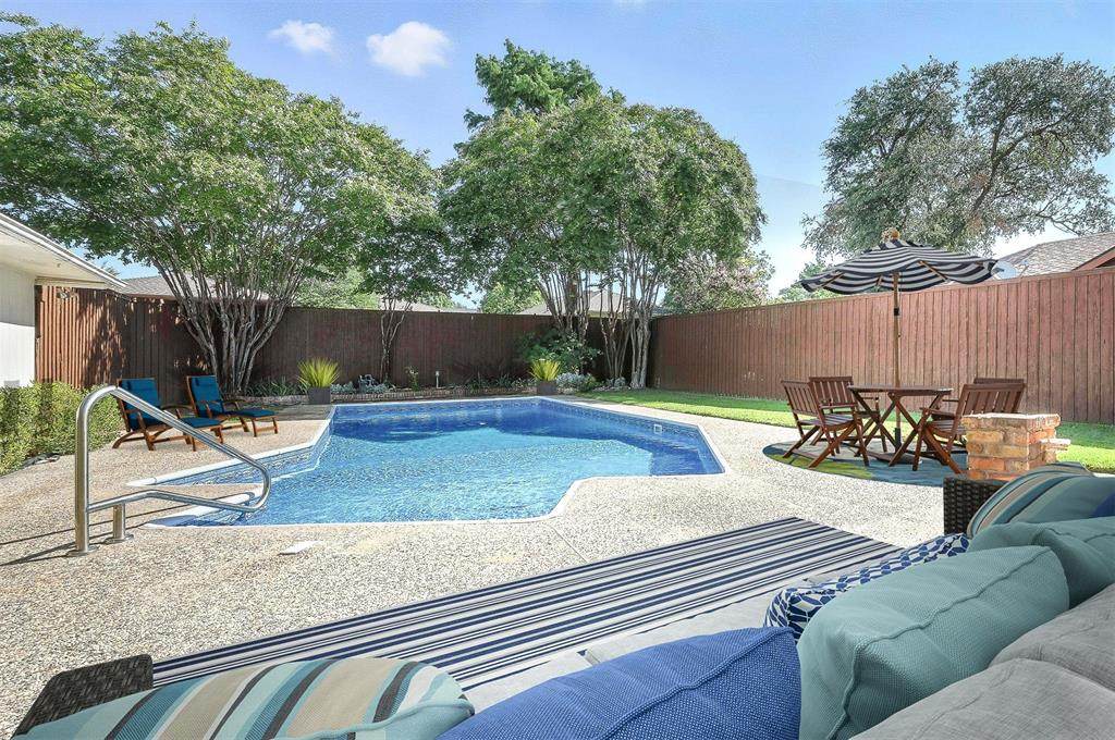 1923 Camden Way - Photo 1