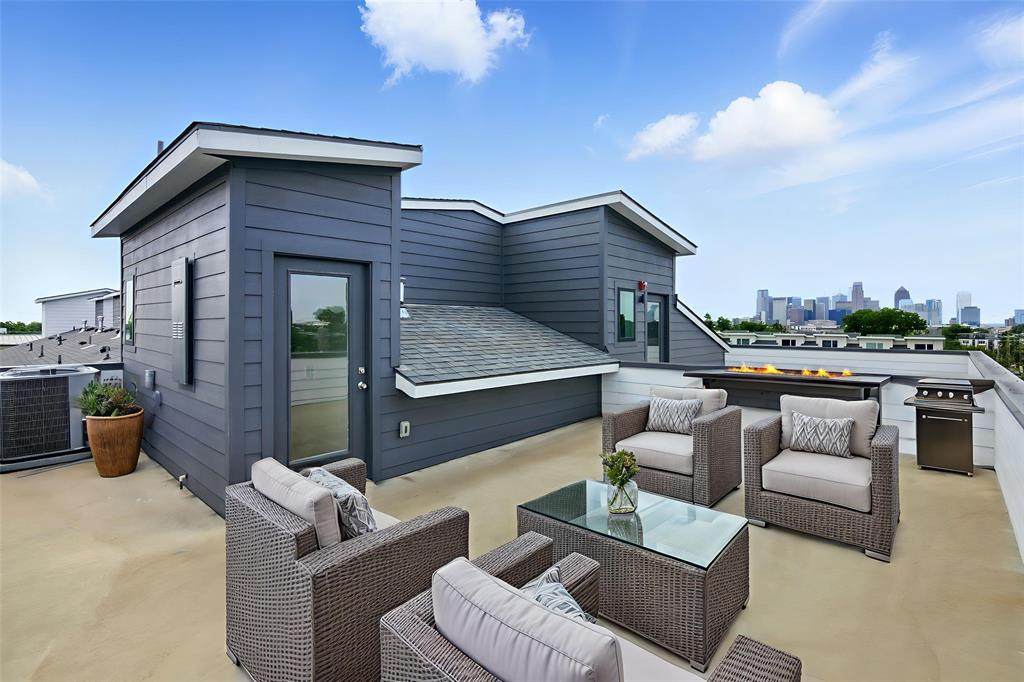 4640 Munger Avenue - Photo 1