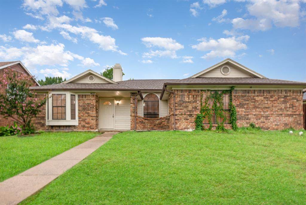 1633 Cemetery Hill Road - Photo 1