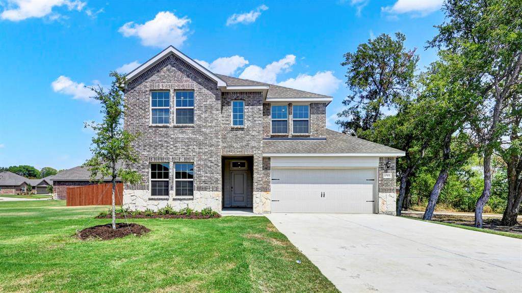 414 Drake Drive - Photo 1