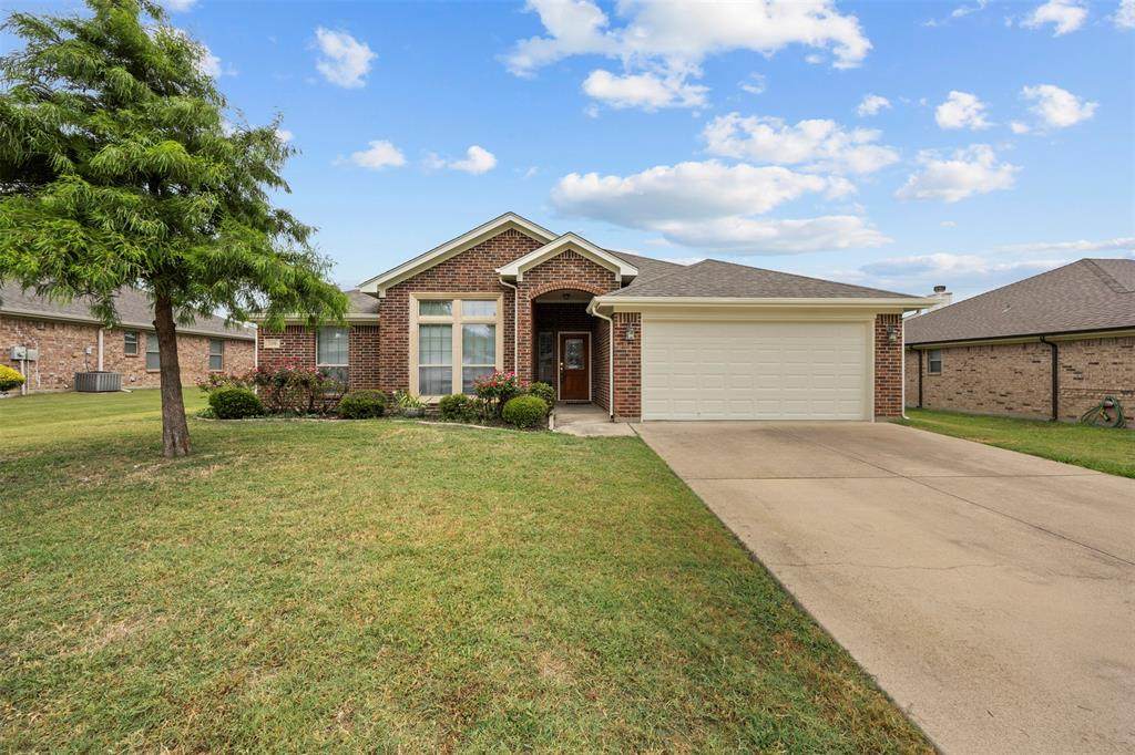 709 Sheila Circle - Photo 1