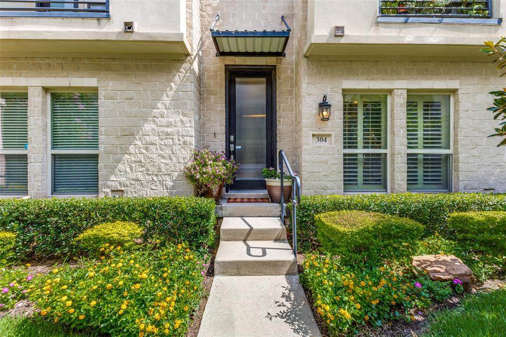 7333 Valley View Lane - Photo 1