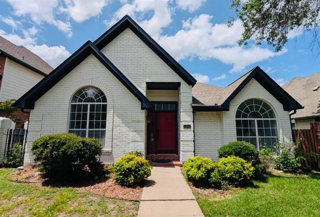 309 Red River Trail - Photo 1