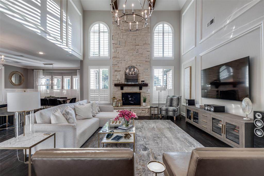 812 Lexington Terrace - Photo 1