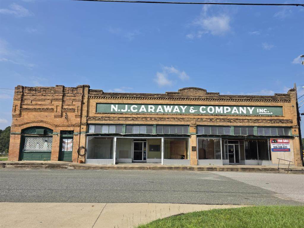 102 2nd Street - Photo 1