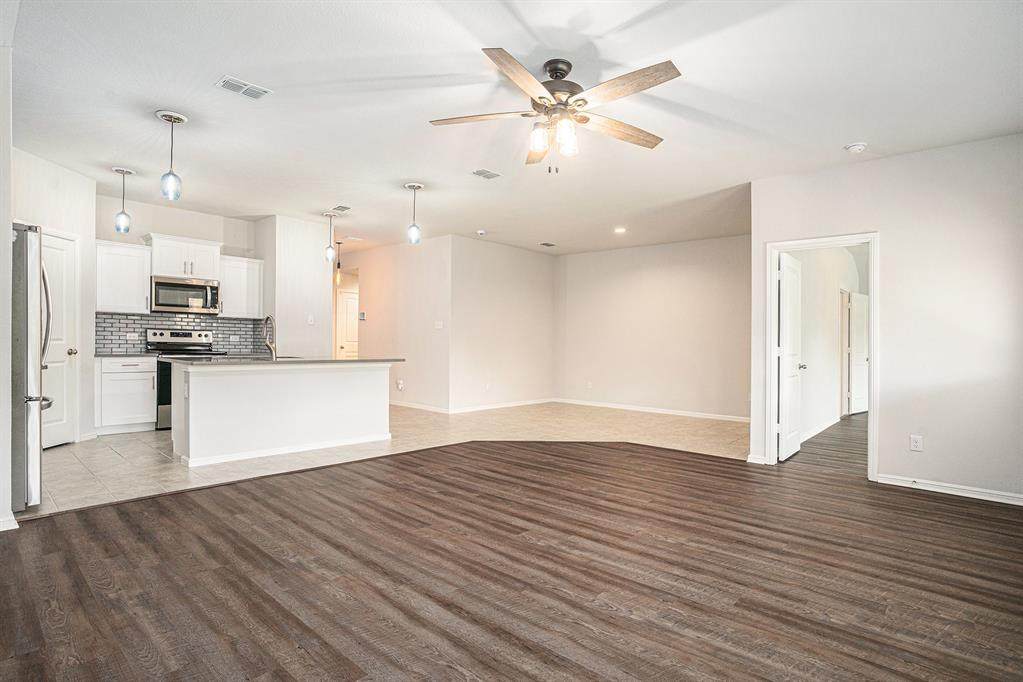 704 Christopher Drive - Photo 1