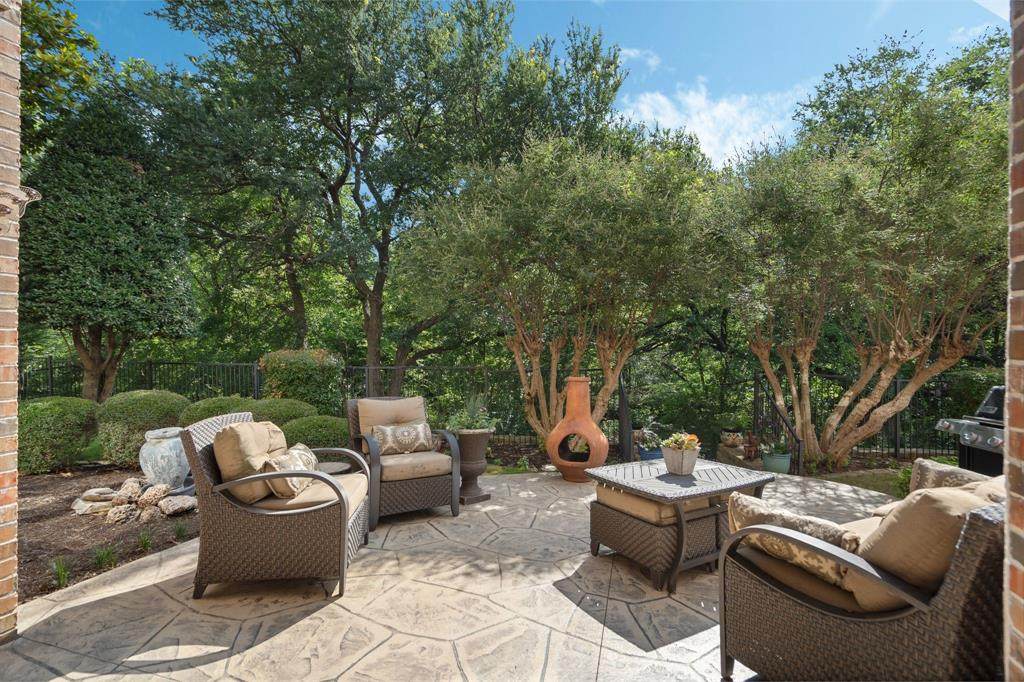 504 Rainforest Lane - Photo 1