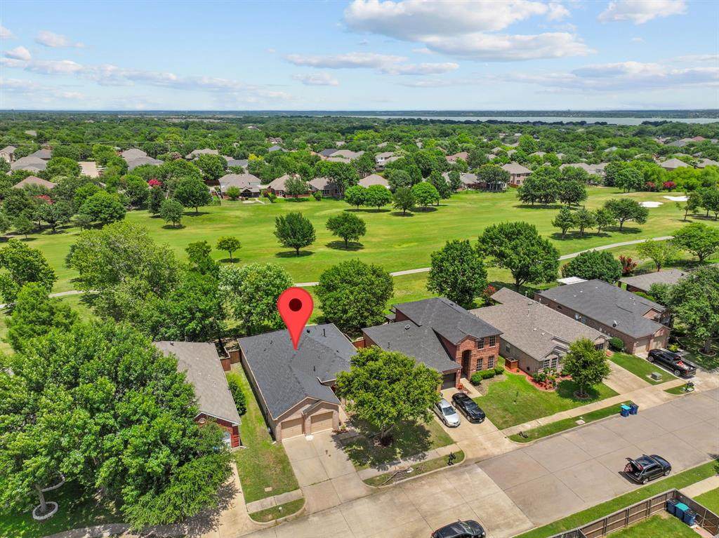 8414 Seafield Lane - Photo 1
