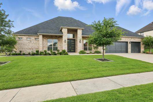 521 Winslow Lane - Photo 1