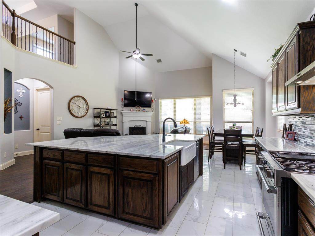 1232 Grant Avenue - Photo 1