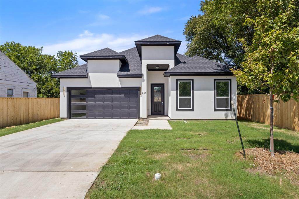 205 Fairview Avenue - Photo 1