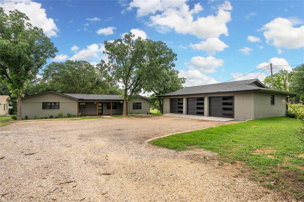 499 County Road 1812 - Photo 1