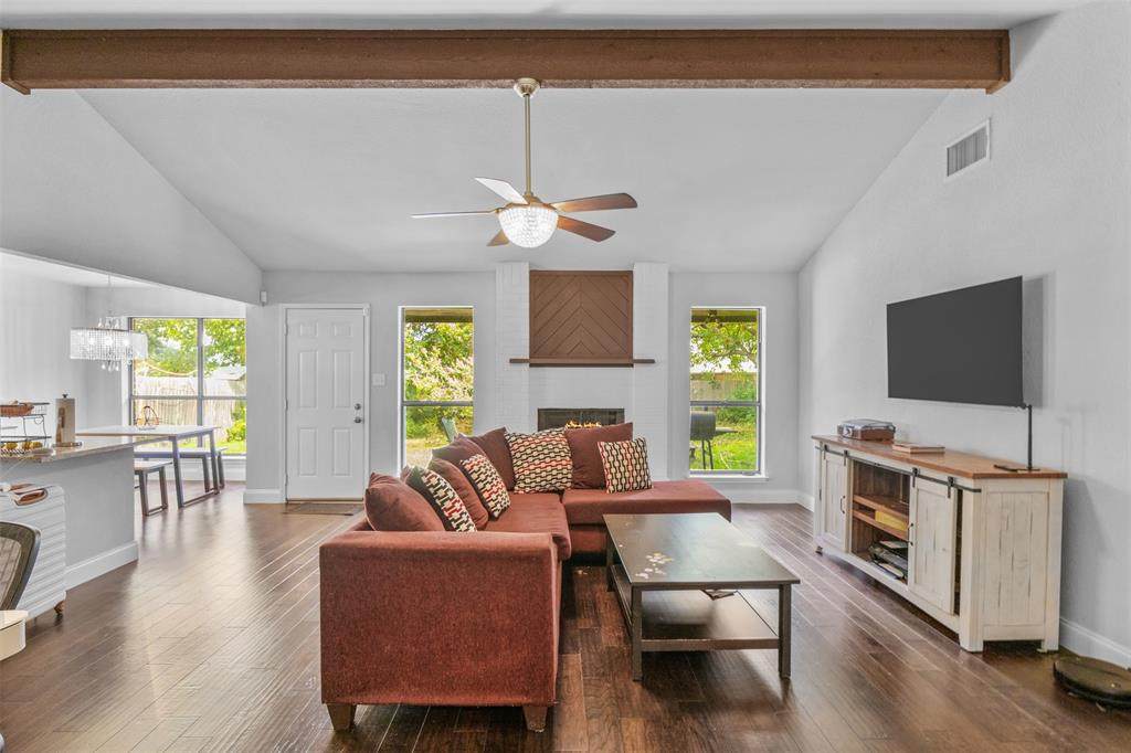 1506 Stratford Drive - Photo 1